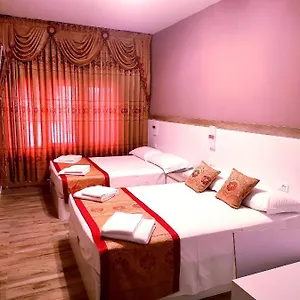 Venice Tour Oda ve Kahvaltı